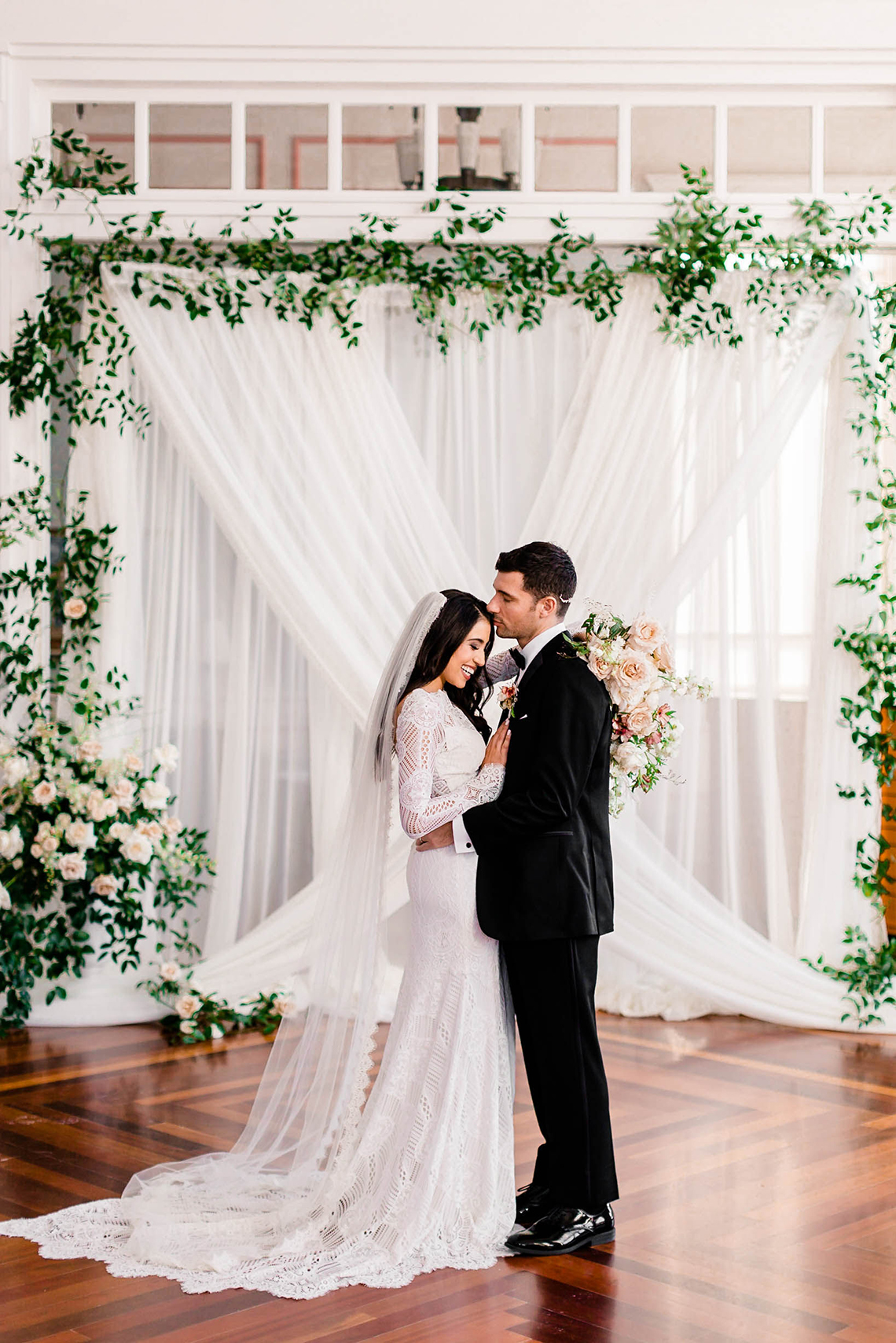 Draped Elegance – Luxurious Indoor Wedding Inspiratoin – Danielle Harris Photography 66