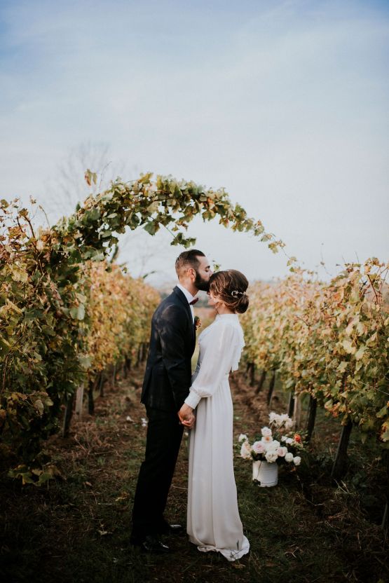 Romantic Vintage Italian Winery Wedding Inspiration – Giulia Santarelli 29