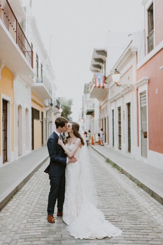 Romantic and Historic San Juan Puerto Rico Wedding – Violet Short Photography 25