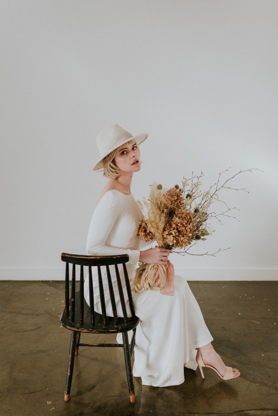 Dried Florals and Modern Minimalistic Wedding Inspiration – Maja Tsolo Photography 37