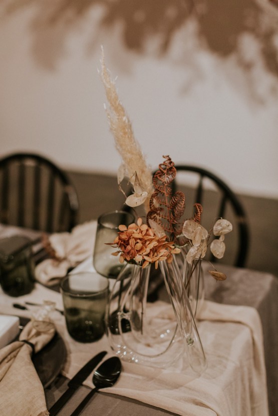 Dried Florals and Modern Minimalistic Wedding Inspiration – Maja Tsolo Photography 44