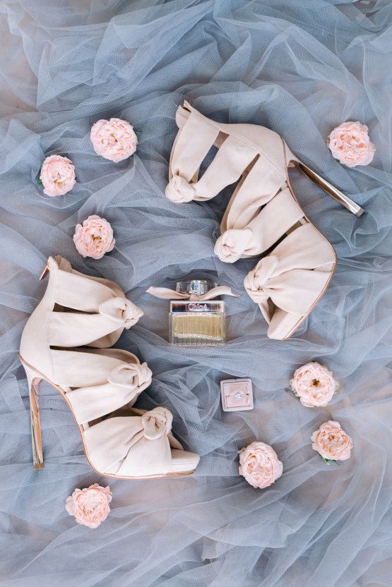 Modern Fashion-Forward Black White and Pink Greek Wedding Inspiration – Panos Demiropoulos 4