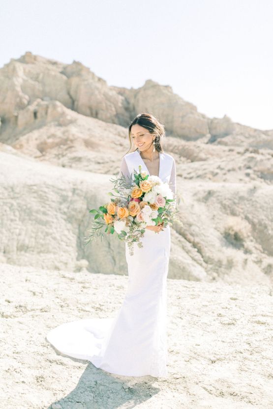 Rainbow Basin Desert Wedding Inspiration with Moon Stationery – Victoria Masai Photography 1