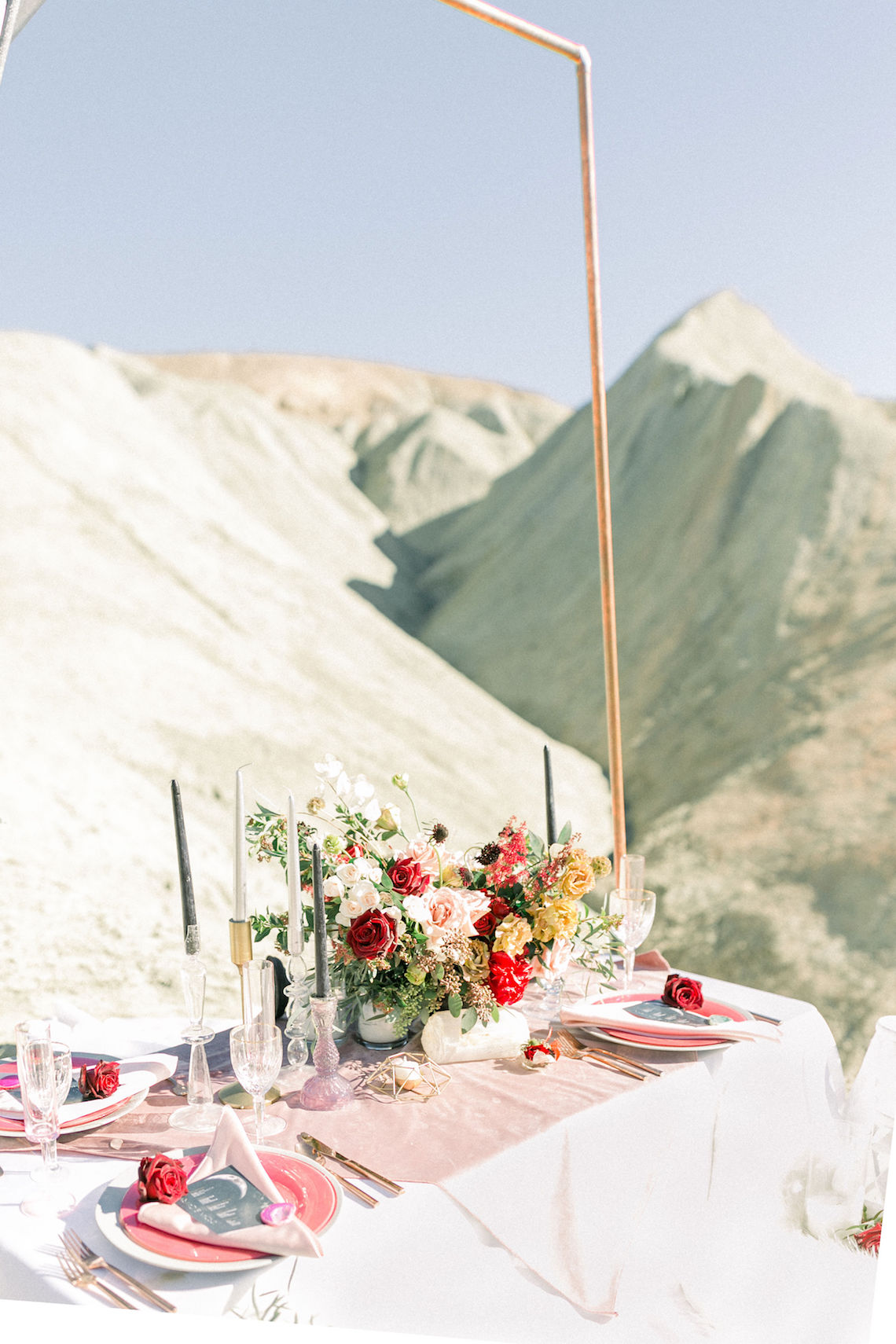 Rainbow Basin Desert Wedding Inspiration with Moon Stationery – Victoria Masai Photography 19