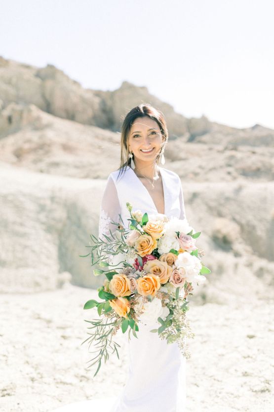 Rainbow Basin Desert Wedding Inspiration with Moon Stationery – Victoria Masai Photography 2
