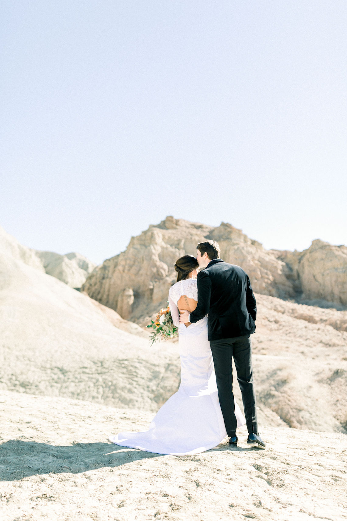 Rainbow Basin Desert Wedding Inspiration with Moon Stationery – Victoria Masai Photography 7