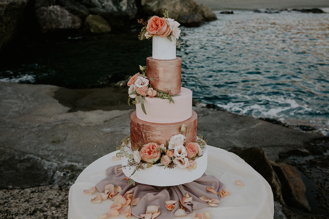 Rose Gold and Copper Cinque Terre Fall Wedding Inspiration – Di Luce e d Ombra – Greta Betton Wedding Planner 2
