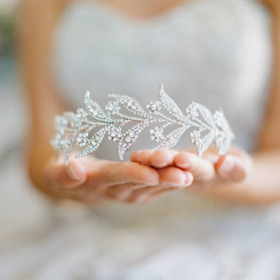 10 hermosas tiaras de novia para tu boda - Eden Luxe Bridal Lady Mary Bridal Tiara