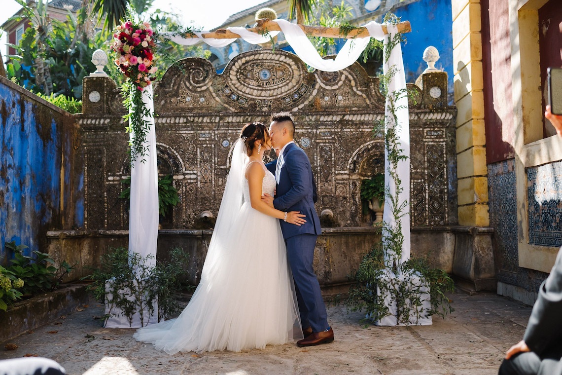 Historical Blue-tiled Palace Destination Wedding in Portugal – Jesus Caballero Photography 34