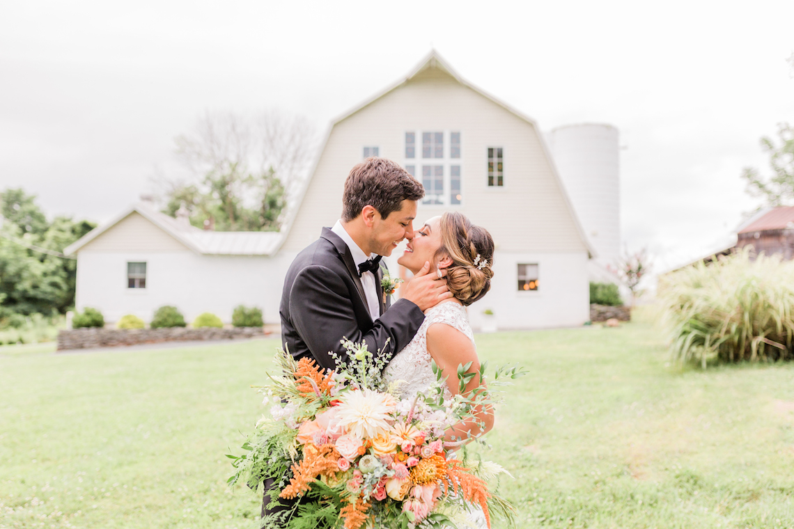 Pretty Pink Barn Wedding Inspiration with Creative Desserts and Cocktails – Brittany Drosos Photography 28