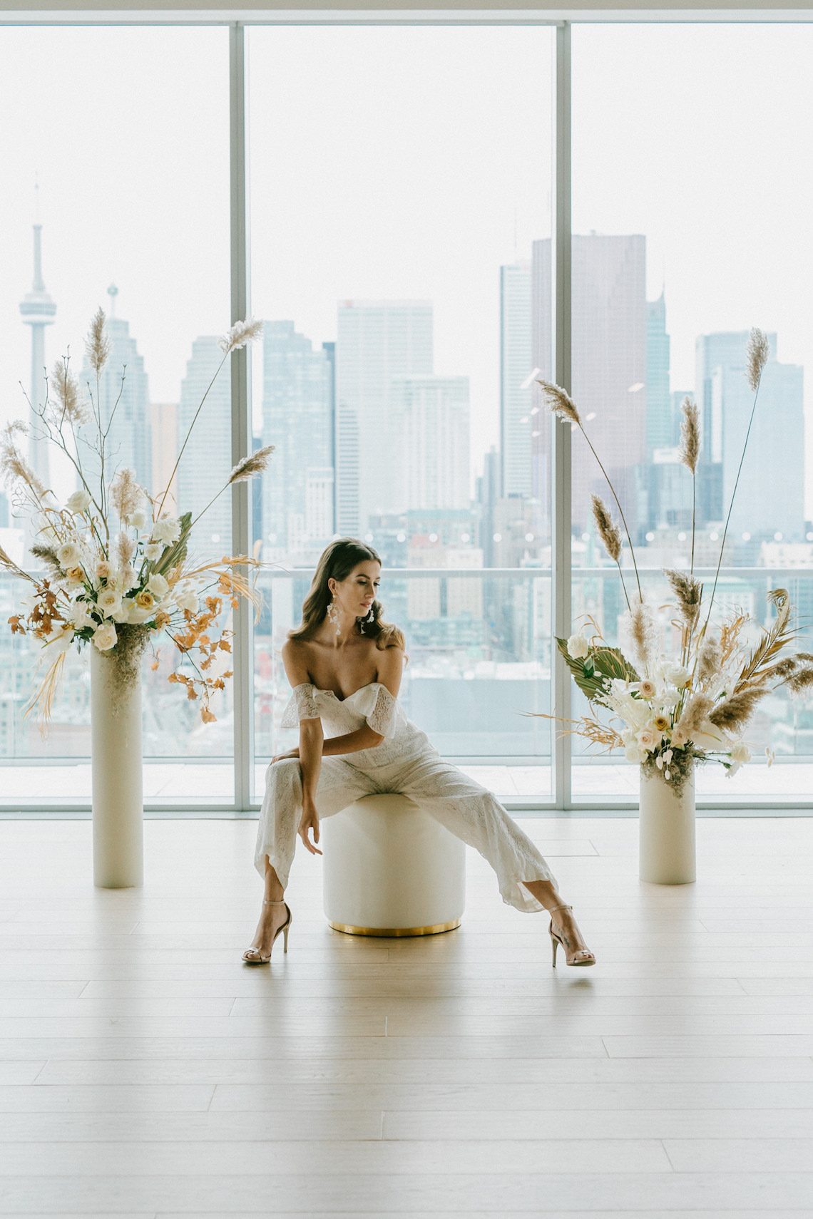 Chic Fall Loft Wedding Inspiration from Toronto – Shannon Robbins Photography – June Bloom Events 25