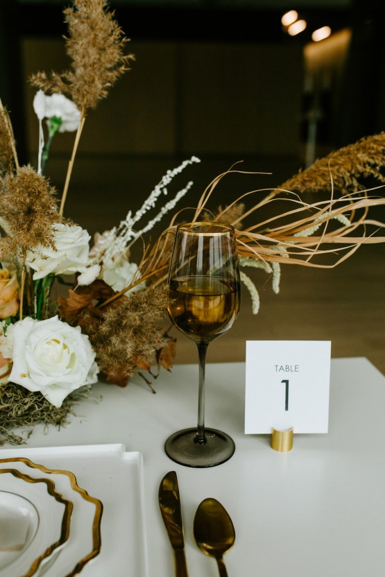 Chic Fall Loft Wedding Inspiration from Toronto – Shannon Robbins Photography – June Bloom Events 32