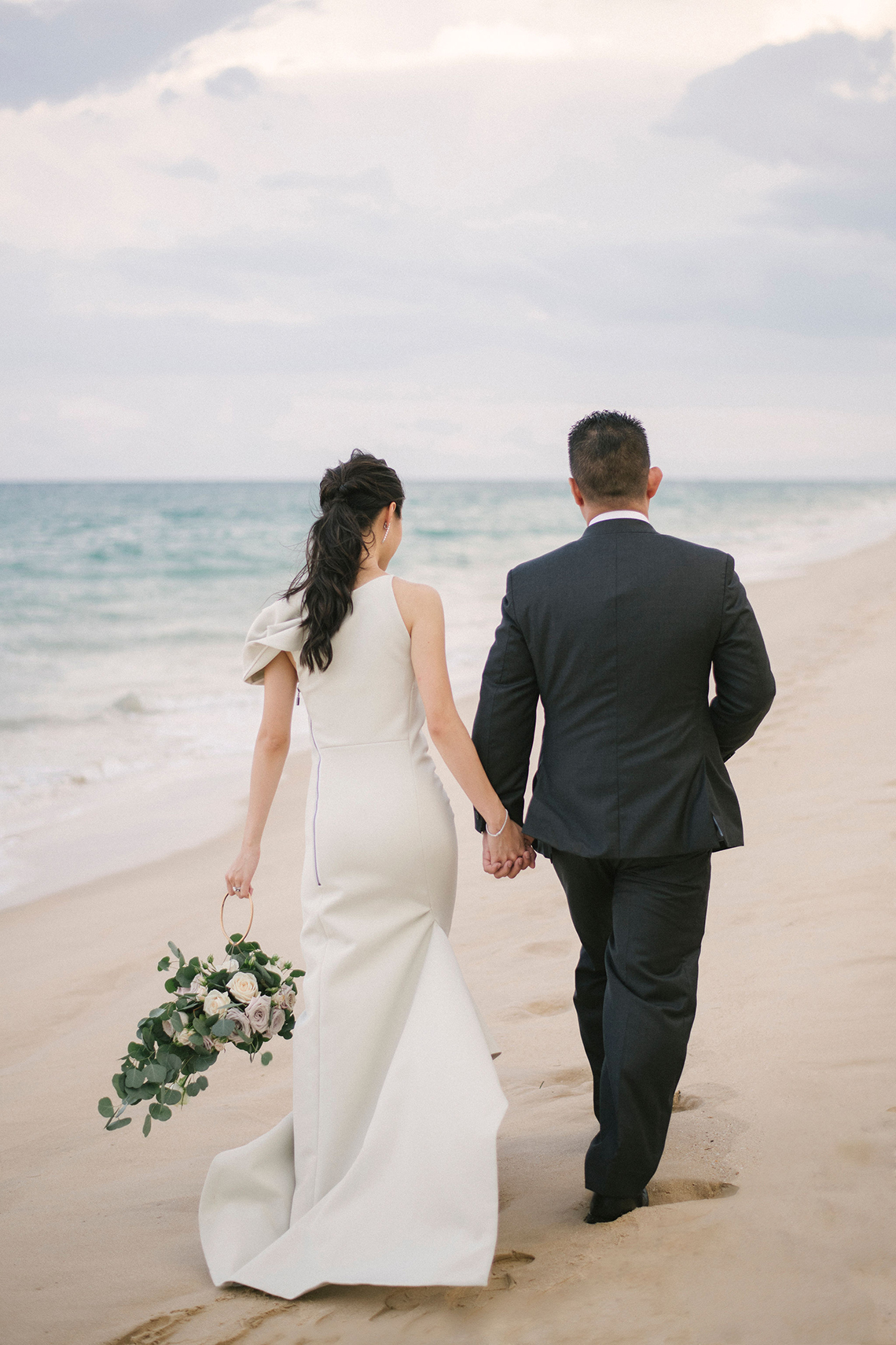 Elegant Architectural Thailand Beach Wedding – The Wedding Bliss – darinimages 38
