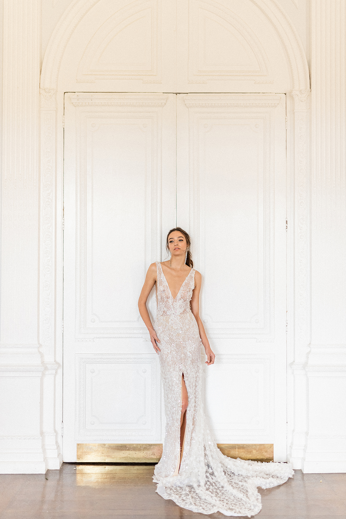 Luxurious and Opulent Wedding Inspiration Featuring Six Stunning Dresses – Gianluca and Mary Adovasio – Tigerlily Weddings 47
