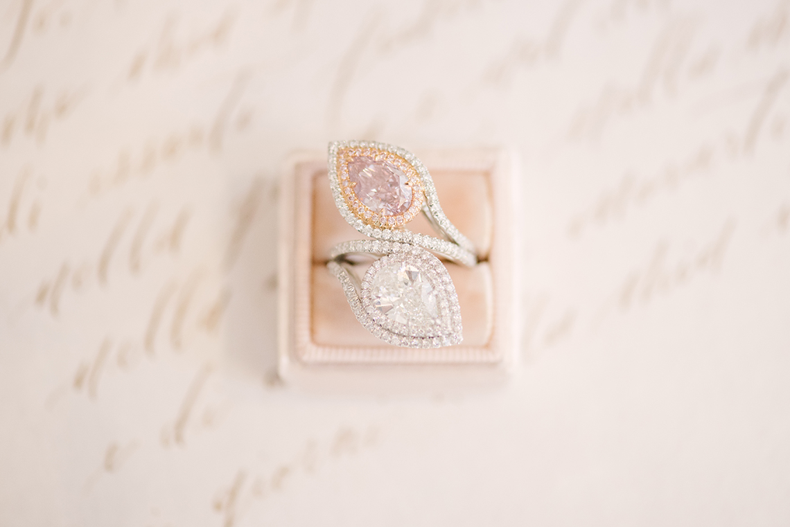 Platinum Guild International – 7 Gorgeous Places To Propose – Engagement Rings – Williamsburg Photo Studios 9