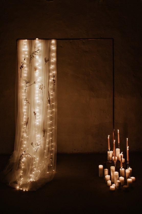 Candlelit Wedding Inspiration With Pretty Fairy Lights – Lauren Pretorius Photography 12