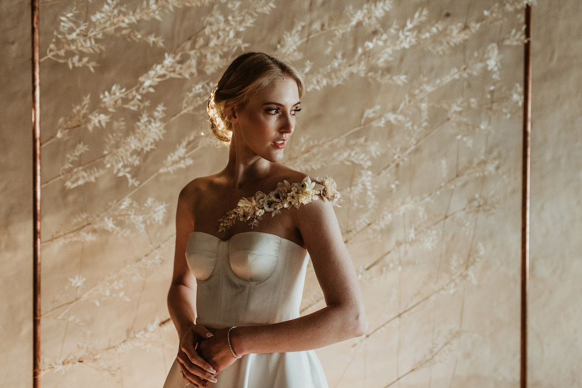Candlelit Wedding Inspiration With Pretty Fairy Lights – Lauren Pretorius Photography 7