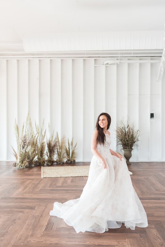 Pretty Pink Sustainable Wedding Inspiration – Mandy Liz Photography 35