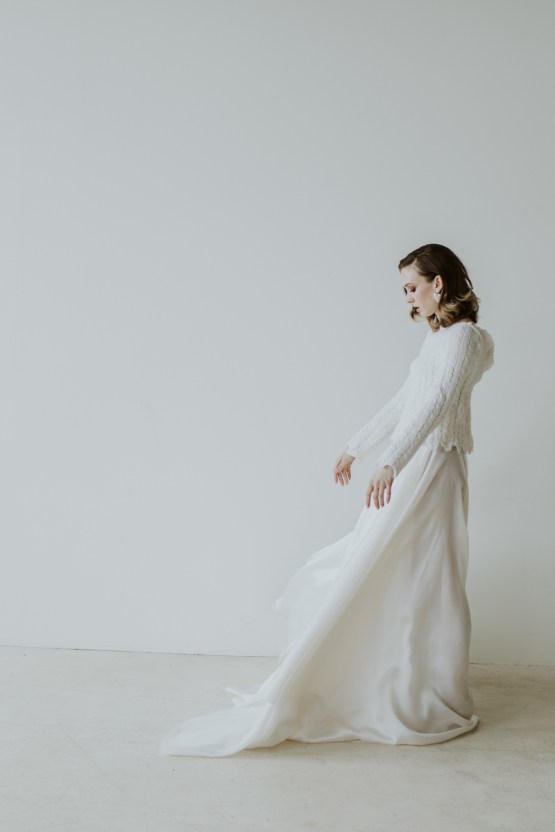 White and Taupe Minimalistic Wedding Inspiration – Vanessa Illi 50
