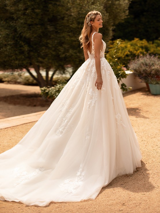 10 Gorgeous Ball Gown Wedding Dresses – Moonlight Bridal – J6778-B