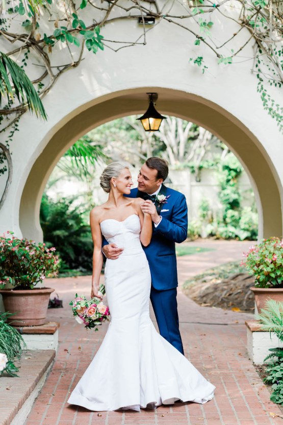 Classic Beautiful Four Seasons Biltmore Santa Barbara Wedding – Bridal Musings – Valorie Darling Photography Collective 31