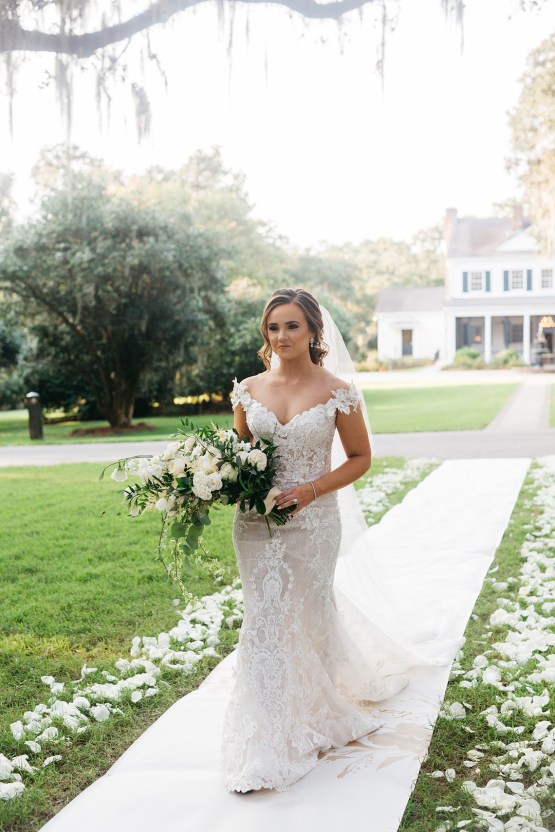 Magical Intimate Southern Wedding Under The Oak Trees – Pure Luxe Bride – Lydia Ruth Photography 35