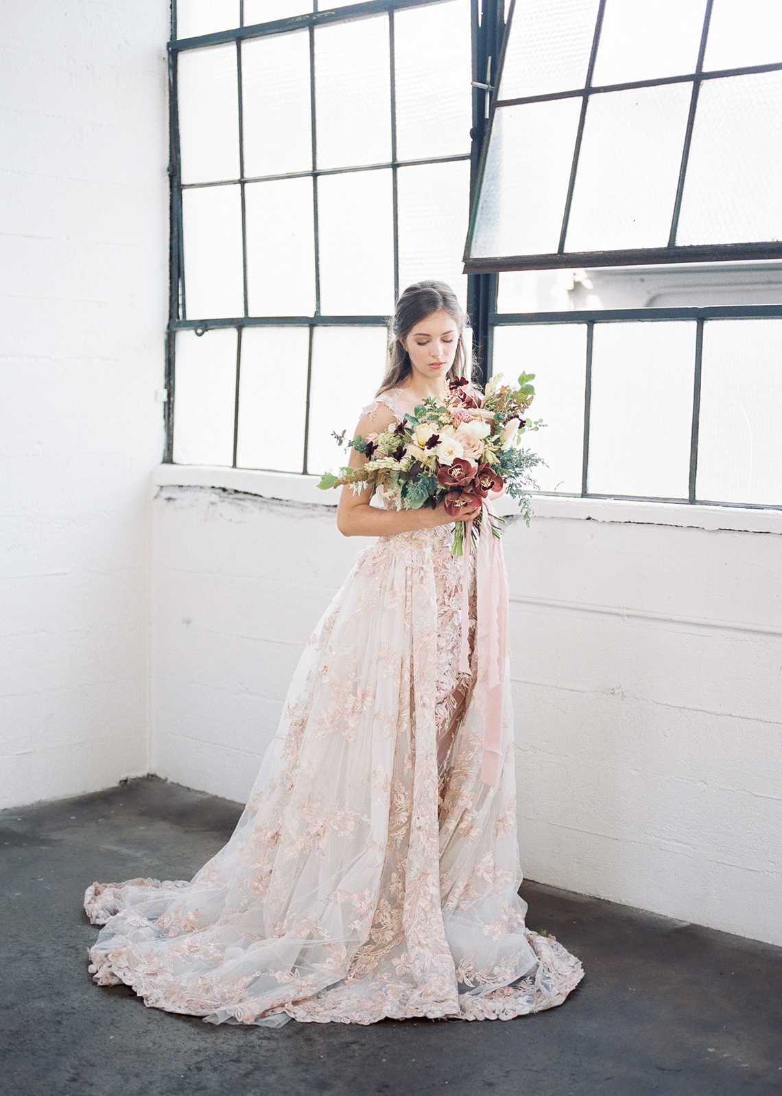 Mauve Fig Wedding Inspiration with a Gorgeous Ballgown Wedding Dress – Maricle King 16