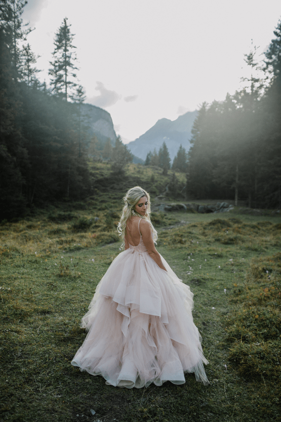 Amazing Adventurous Swiss Alps Mountain Wedding – Unveiled Radiance Photography 70