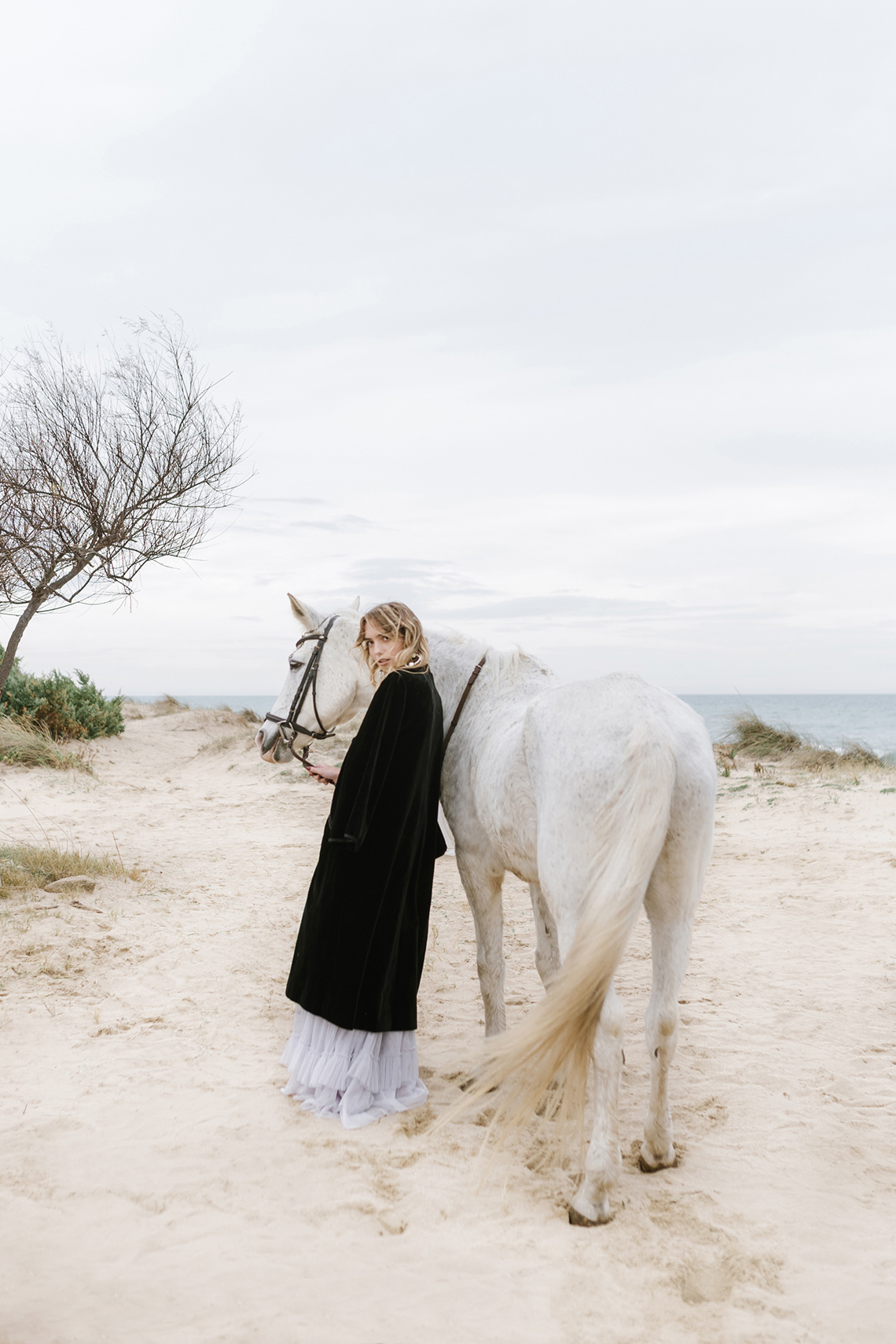 Couture Wedding Inspiration from the Beaches of Apulia – Le Velo Fotografia 34