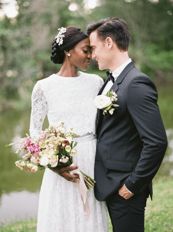 Romantic African Garden Wedding Inspiration – Kind Fisher Boma – Stepan Vrzala – Love From Mwai 22