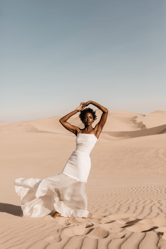 Desert Sand Dune Wedding Inspiration with Natural Hair Ideas for Black Brides – Tor Hawley – The LAW Bridal 12