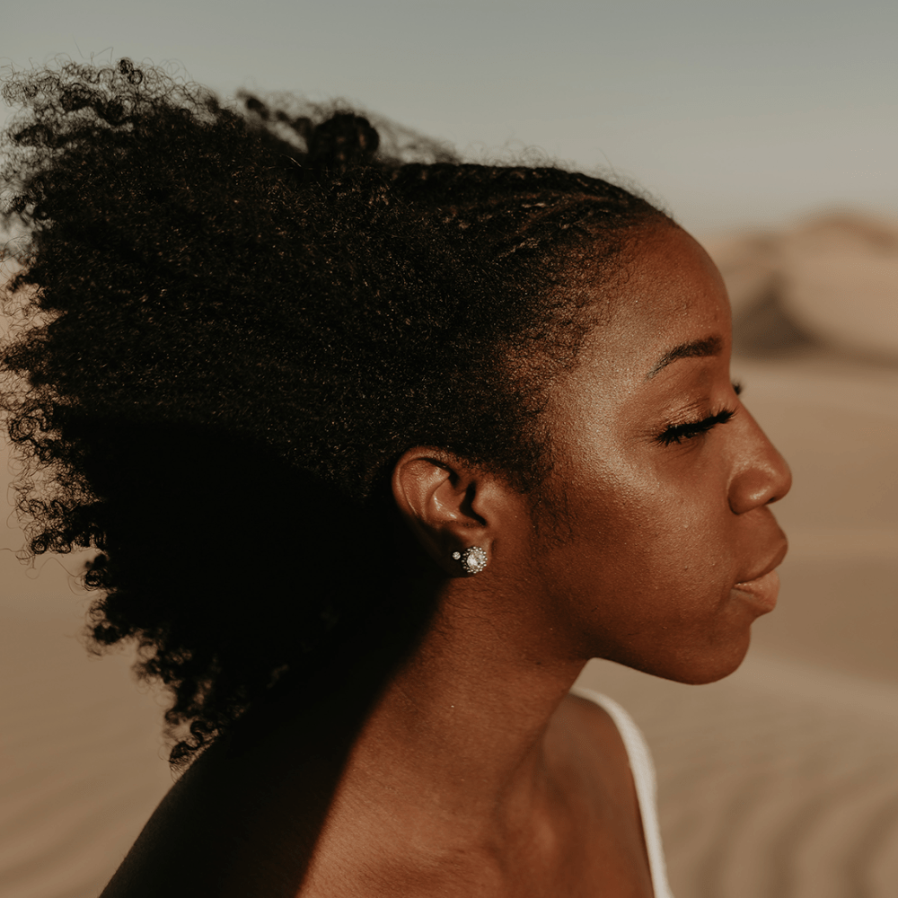 Desert Sand Dune Wedding Inspiration with Natural Hair Ideas for Black Brides – Tor Hawley – The LAW Bridal 27