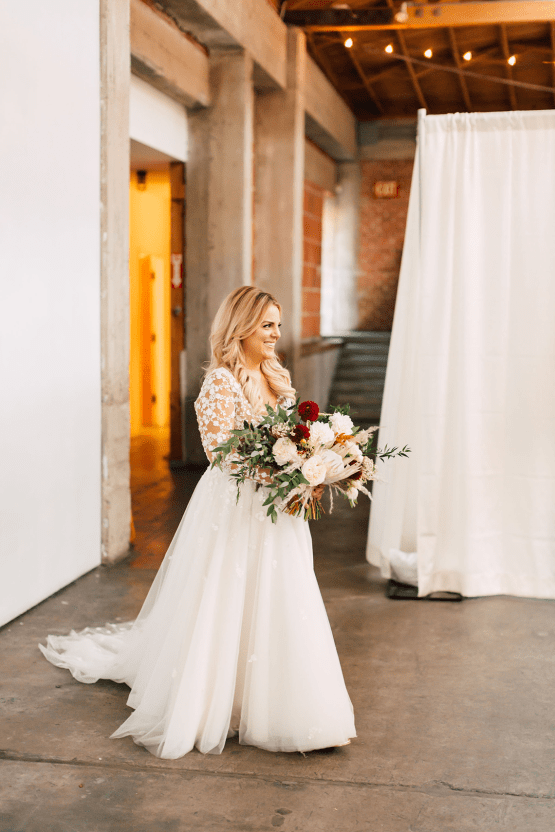 Industrial Chic Chinese and Western San Diego Wedding – Plum and Oak Photo – Sandbox 33