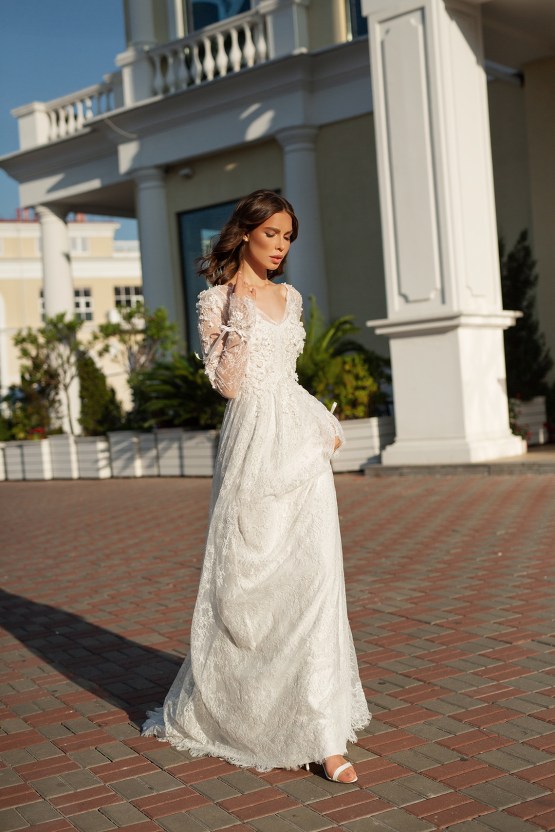 Feminine Simple Minimalistic Wedding Dresses by Mila Bridal 2020 2021 – Bridal Musings 37