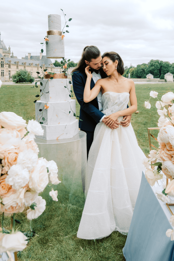 Princess Wedding Inspiration from France – Chateau Chantilly – Elizaveta Photography 39