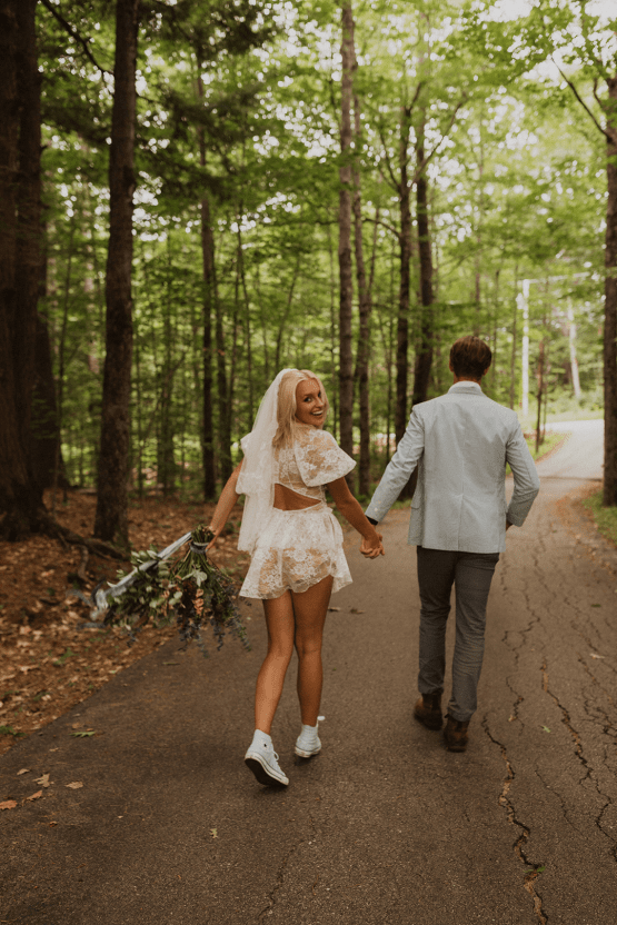 Free-Spirited New Hampshire Elopement Inspiration in the White Mountains – Compass Collective – Wild and Wed 34