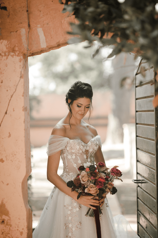 Romantic Spanish Destination Wedding in Barcelona – Andrea Ferrara 43