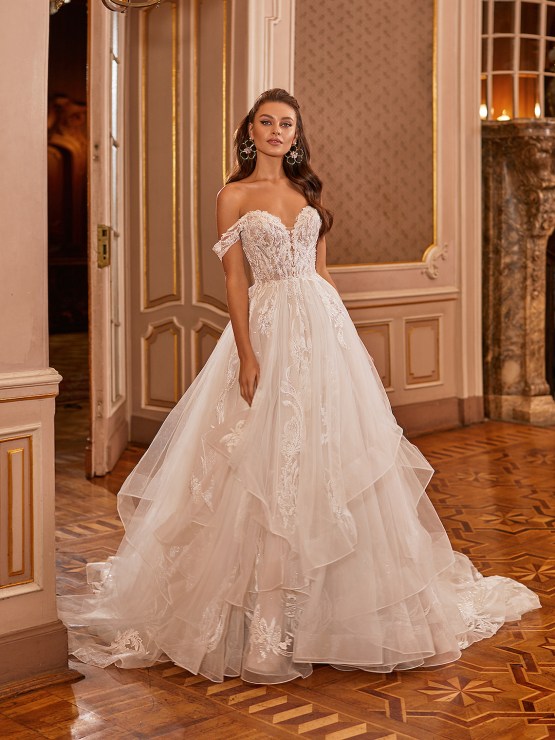 Extravagant Wedding Dresses for 2021 2022 – Val Stefani – Bridal Musings – D8278 A