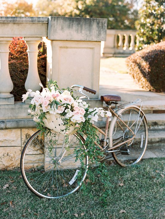 Loire Valley Inspired Wedding Editorial at a Texas Chateau – Erin Wilson Photography – Britt Jones Co 65