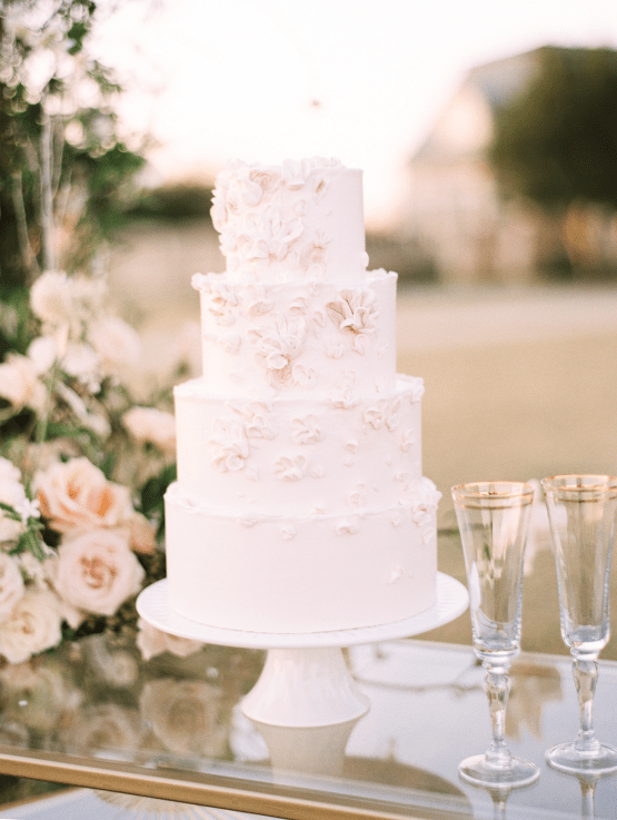 Loire Valley Inspired Wedding Editorial at a Texas Chateau – Erin Wilson Photography – Britt Jones Co 71