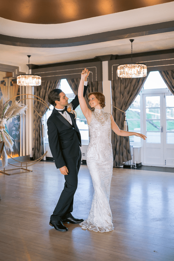 Modern Art Deco Wedding Inspiration at Burgh Island Hotel in Devon – Jennifer Jane Photography 27