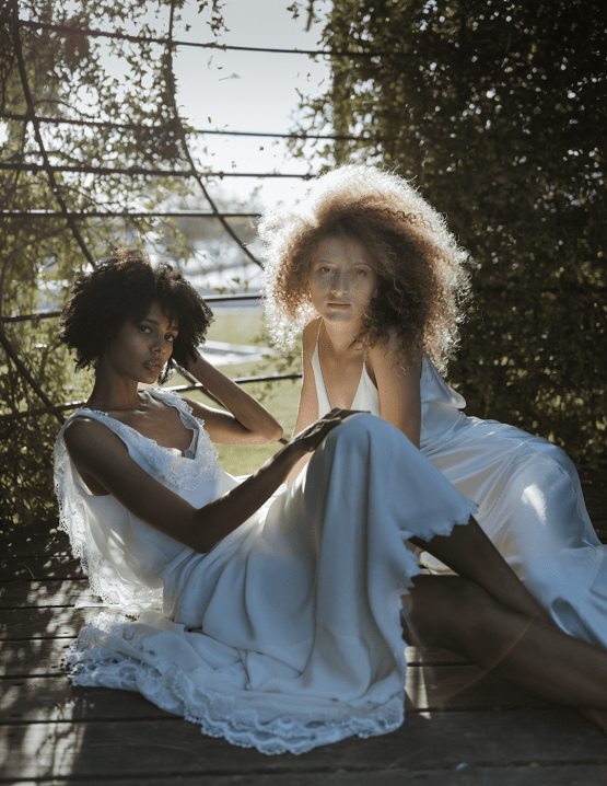 Romantic and Chic Portuguese Bridal Editorial – Couplet – A La Robe Bridal 18