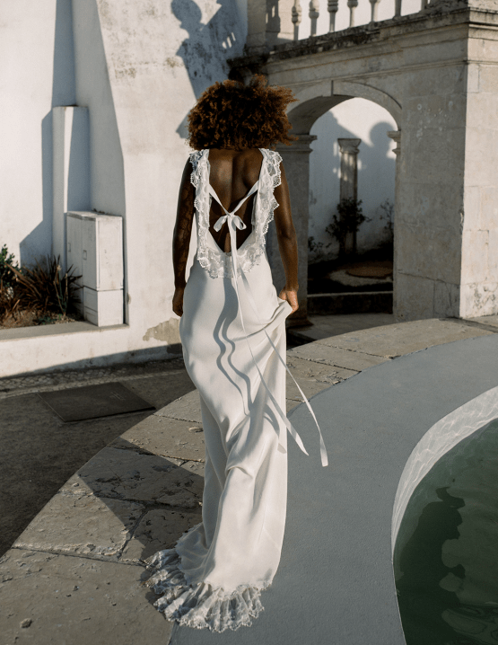 Romantic and Chic Portuguese Bridal Editorial – Couplet – A La Robe Bridal 7