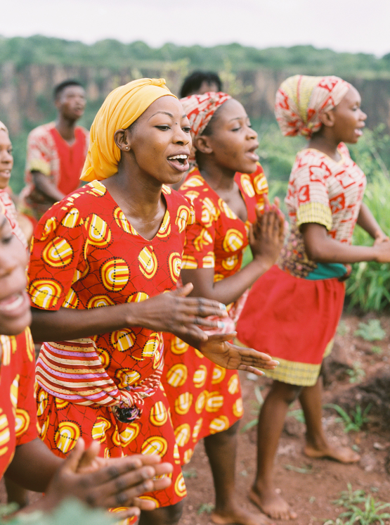 Black Panther Inspired African Wedding Ideas – Livingstone Island – Zambia – Love From Mwai – Stepan Vrzala 107