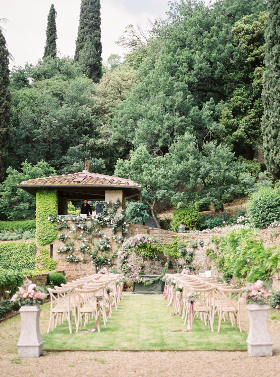 Romantic Florence Destination Wedding at Villa le Fontanelle – Olga Makarova 23