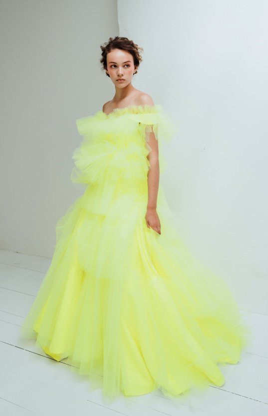20 Statement Ballgowns for the Fashion-Forward, Cool-Bride