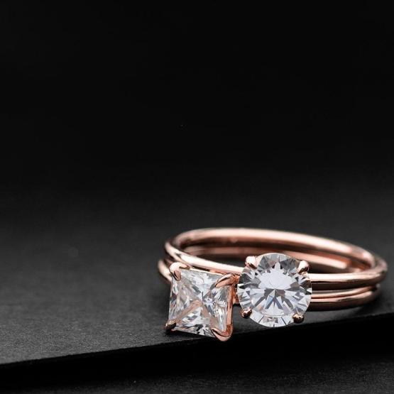 ¿Cuánto cuesta un anillo de compromiso? - Lisa Robin Jewelry - 14 reflejos nupciales