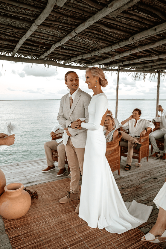 Hermosa boda en la playa de Mozambique al amanecer - Susurro - Fotografía Ayeh - Bo y Luca - Reflexiones nupciales 79