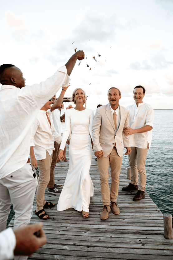 Stunning Mozambique Beach Wedding at Sunrise – Sussurro – Ayeh Photography – Bo and Luca – Bridal Musings 85