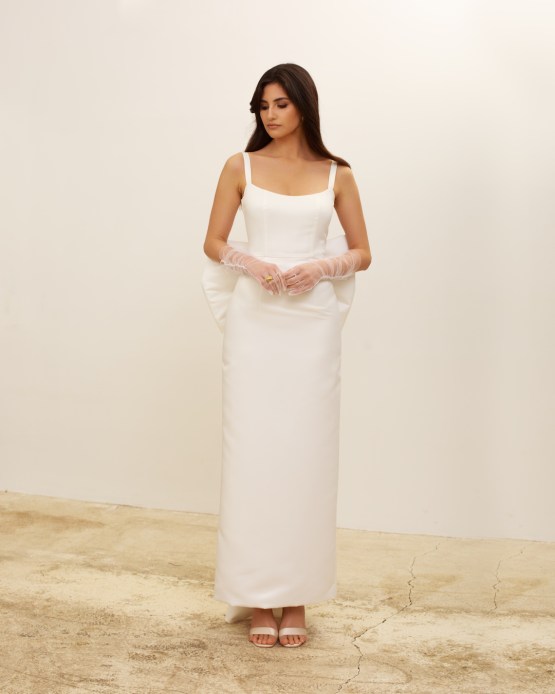 Vestidos de novia de seda elegantes y de moda para novias de seda 2022 - Zoe Rowyn Bridal - 13 reflejos nupciales